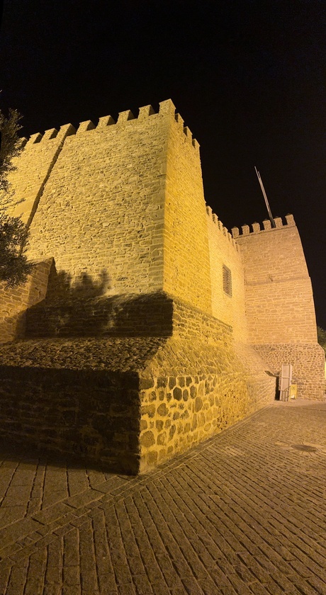 Castillo de Rota por la noche