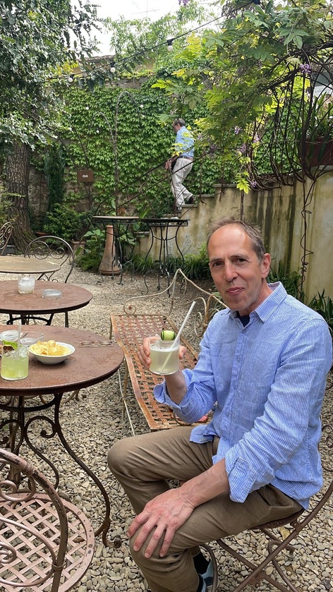 Cocktails at Serre Torrigiani. Essential