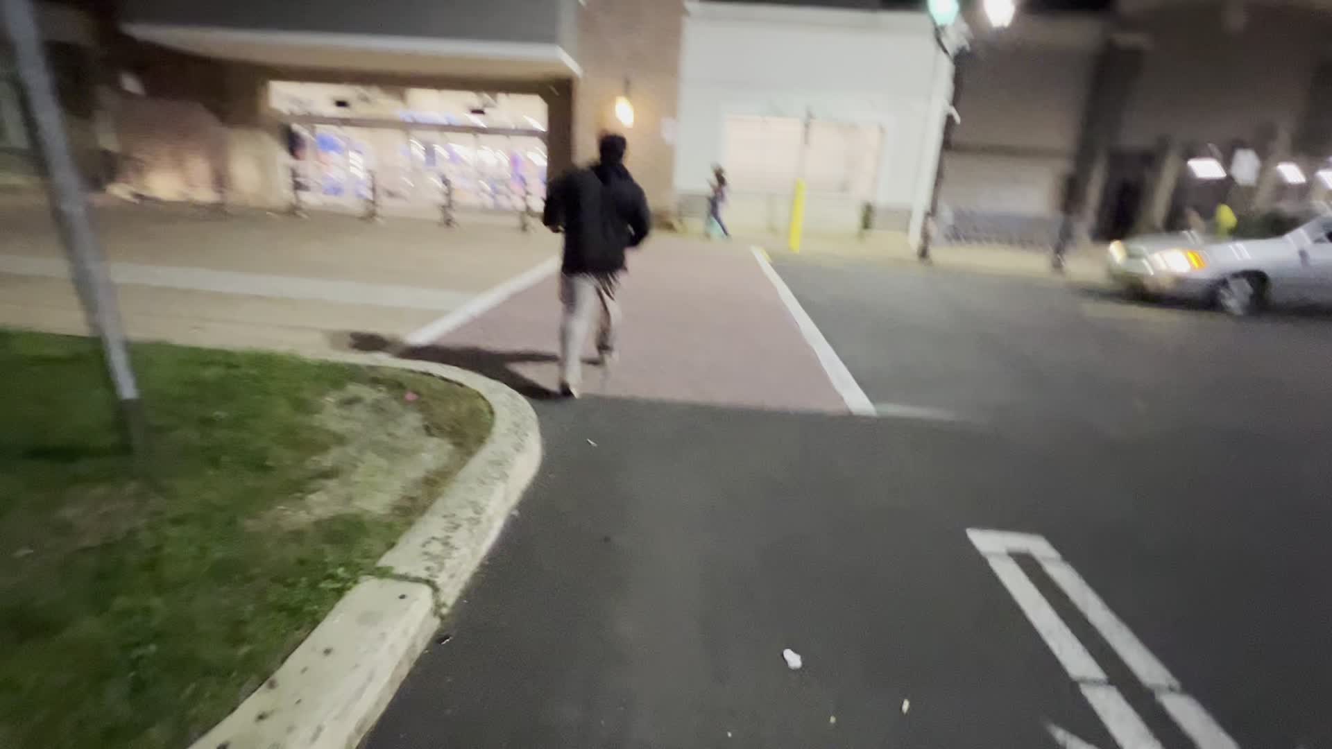 Shared post Glassboro, New Jersey man “Josh” comes to meet minor at